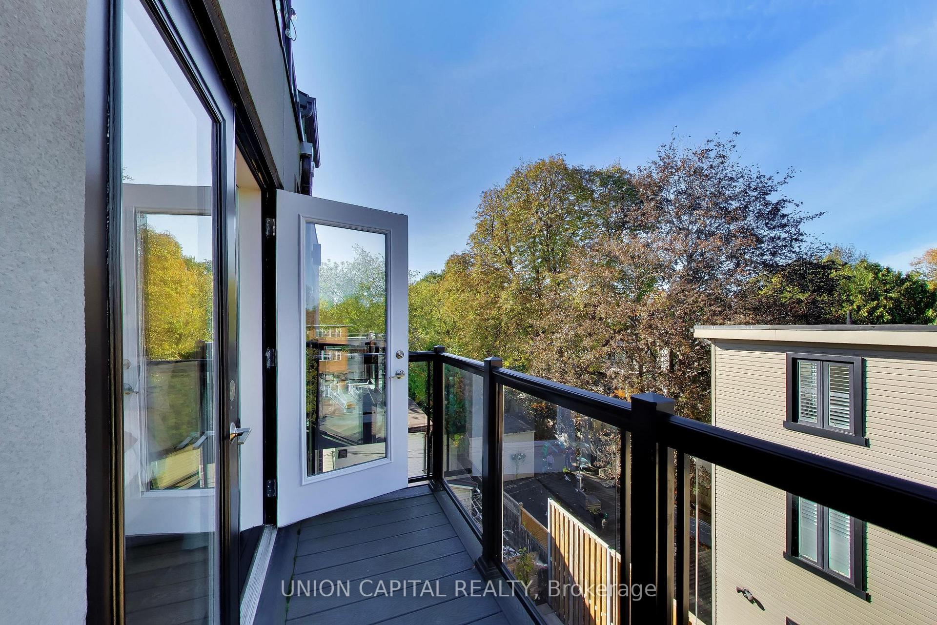 Photo 28 of 952 Dundas Street E, Toronto, South Riverdale — HOMEH
