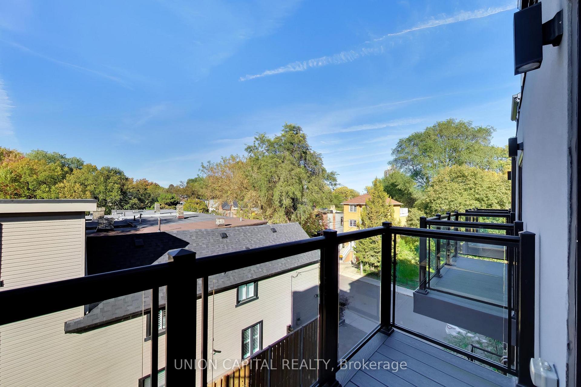 Photo 29 of 952 Dundas Street E, Toronto, South Riverdale — HOMEH