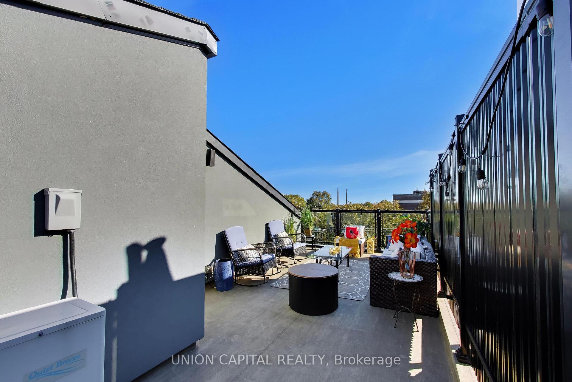 Photo 30 of 952 Dundas Street E, Toronto, South Riverdale — HOMEH