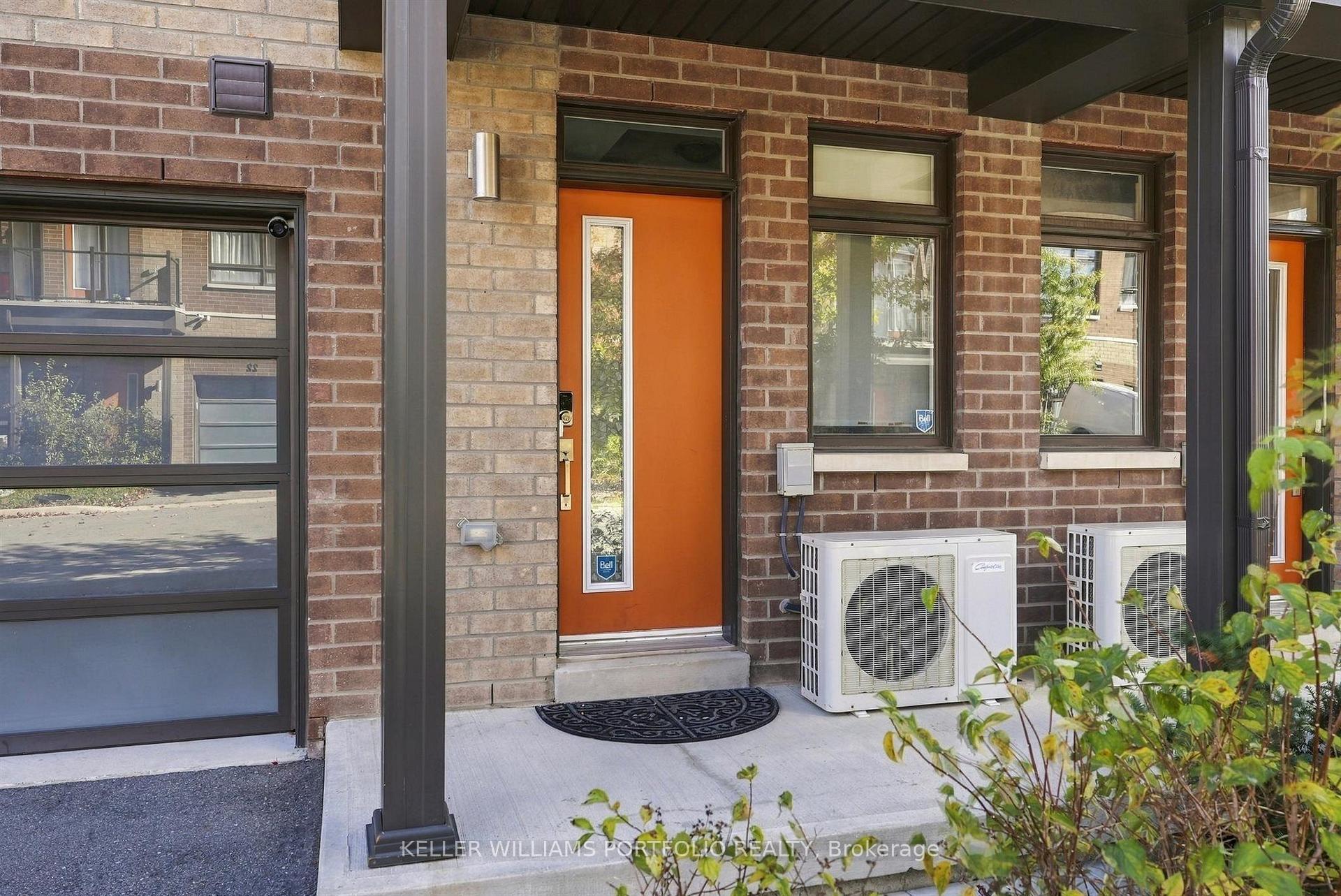 Photo 6 of 17 Hearne Street, Vaughan, Vaughan Grove — HOMEH