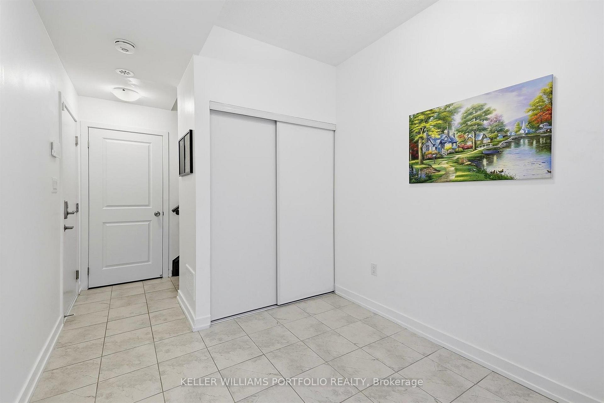 Photo 7 of 17 Hearne Street, Vaughan, Vaughan Grove — HOMEH