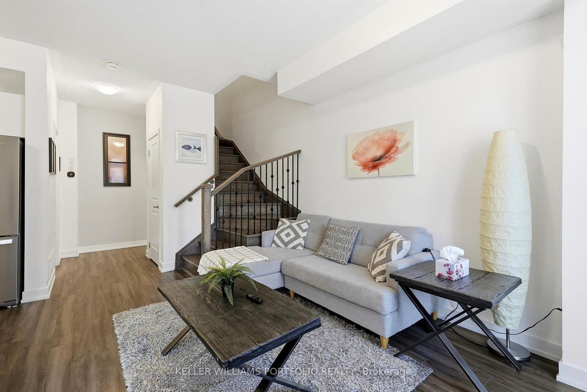 Photo 13 of 17 Hearne Street, Vaughan, Vaughan Grove — HOMEH