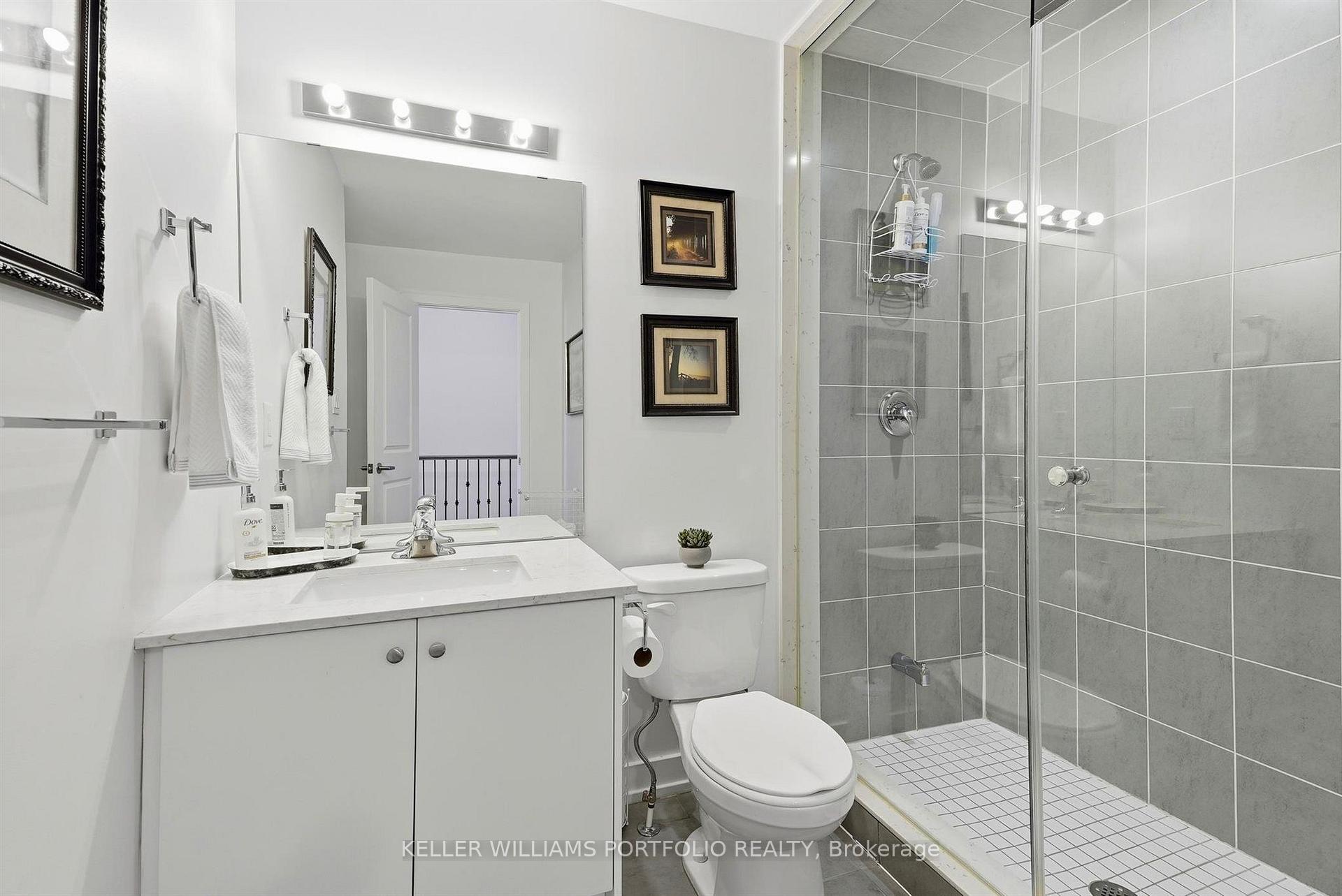 Photo 25 of 17 Hearne Street, Vaughan, Vaughan Grove — HOMEH