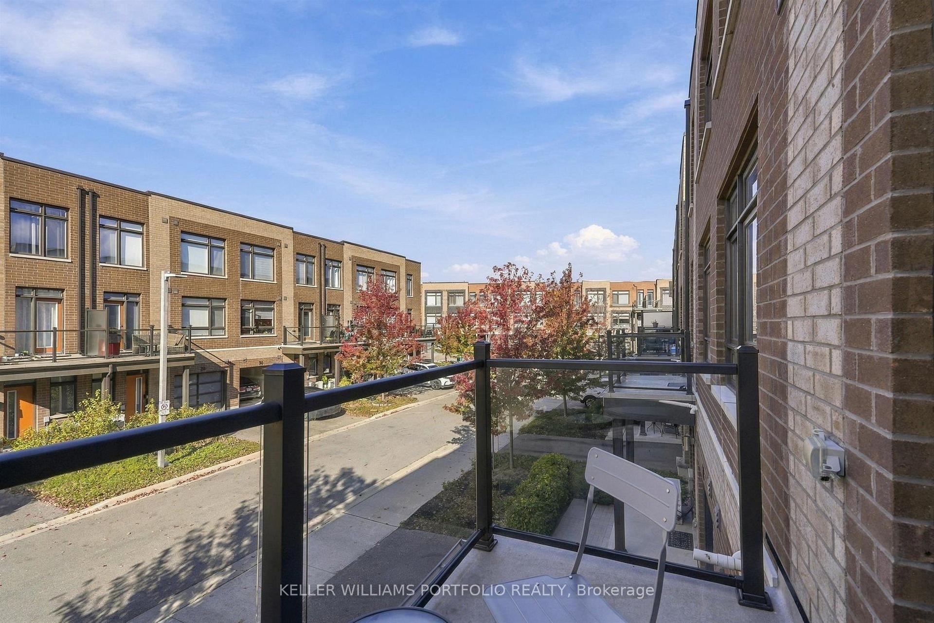Photo 31 of 17 Hearne Street, Vaughan, Vaughan Grove — HOMEH