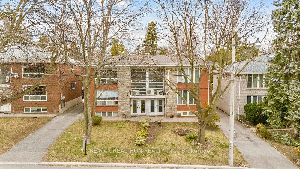 Photo 5 of Unit Upper, 280 Glenforest Road, Toronto, Lawrence Park North — HOMEH