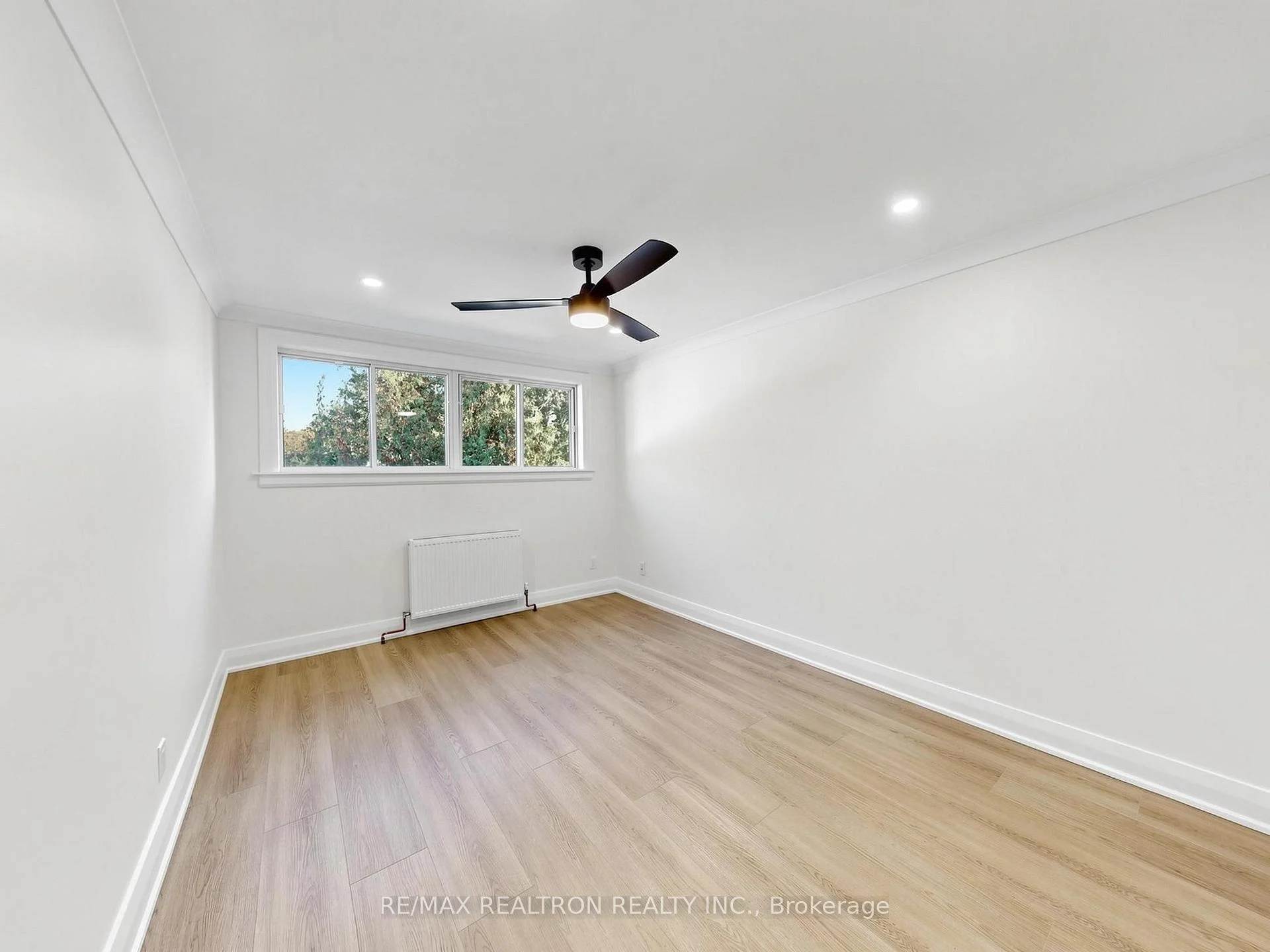 Photo 29 of Unit Upper, 280 Glenforest Road, Toronto, Lawrence Park North — HOMEH