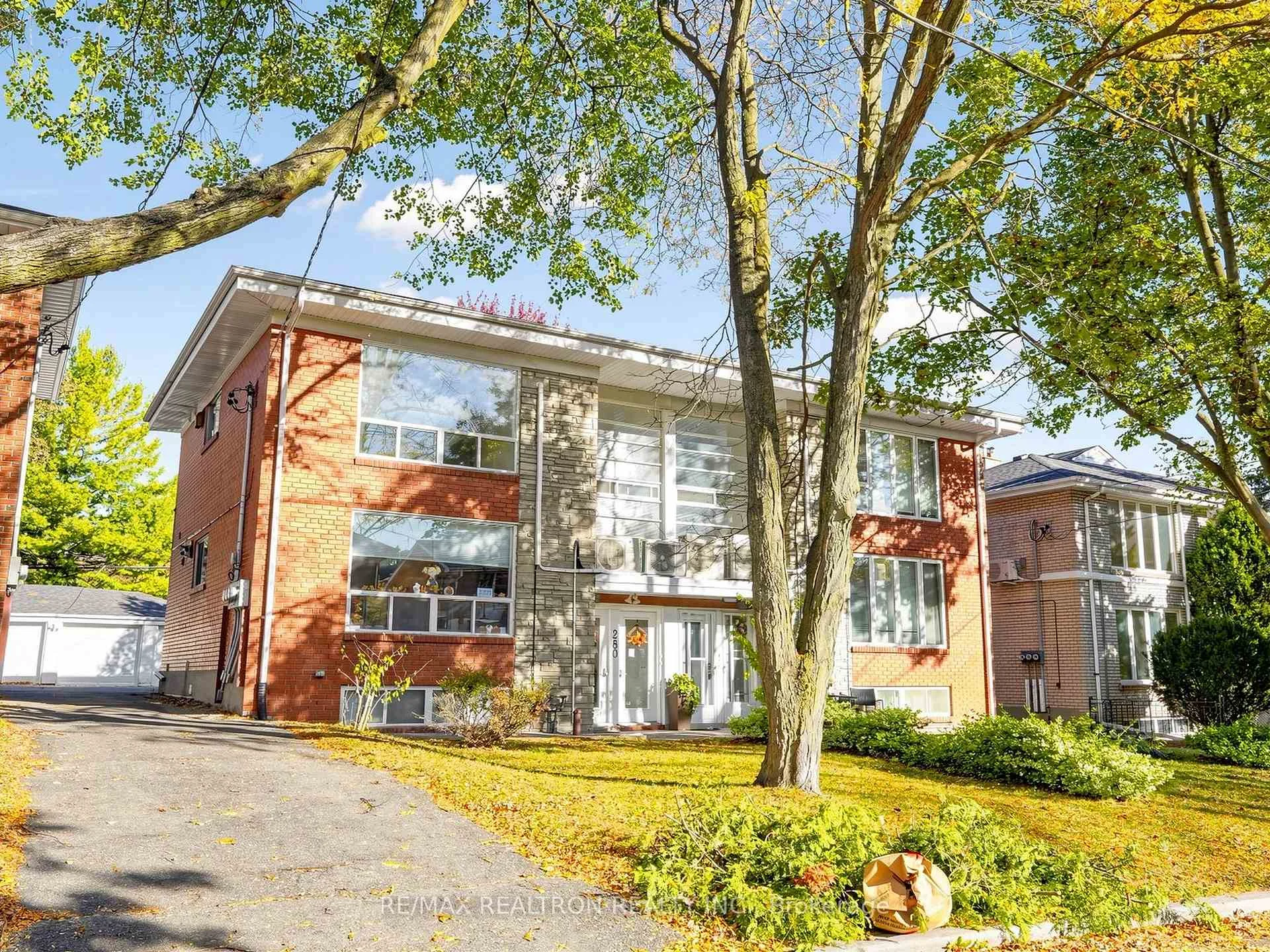 Photo 35 of Unit Upper, 280 Glenforest Road, Toronto, Lawrence Park North — HOMEH