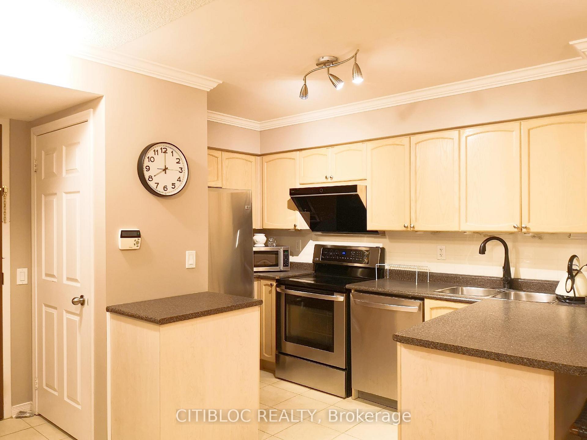 Photo of Unit 708, 23 Oneida Crescent