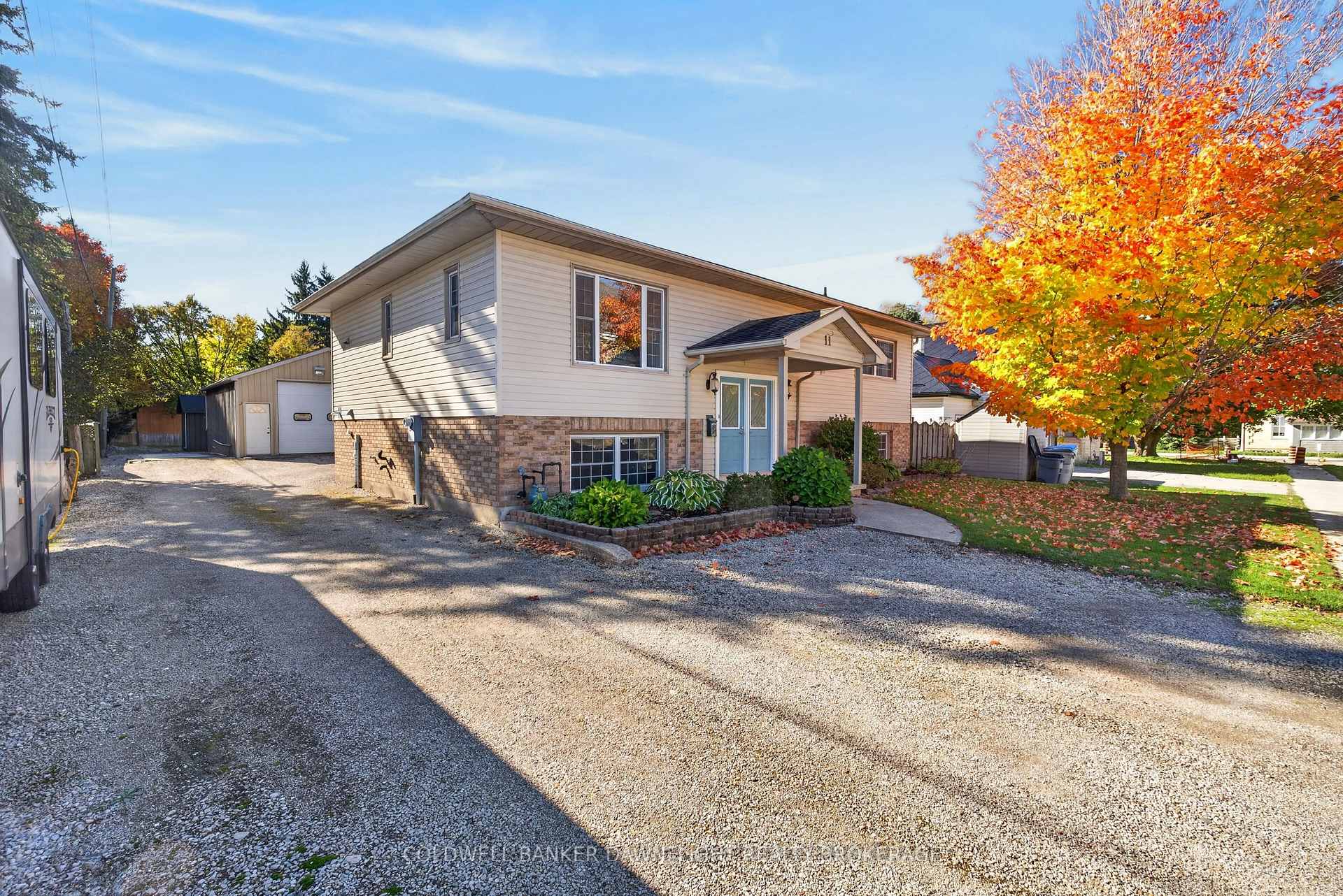 Photo 2 of 11 Hill Street, South Huron, Exeter — HOMEH