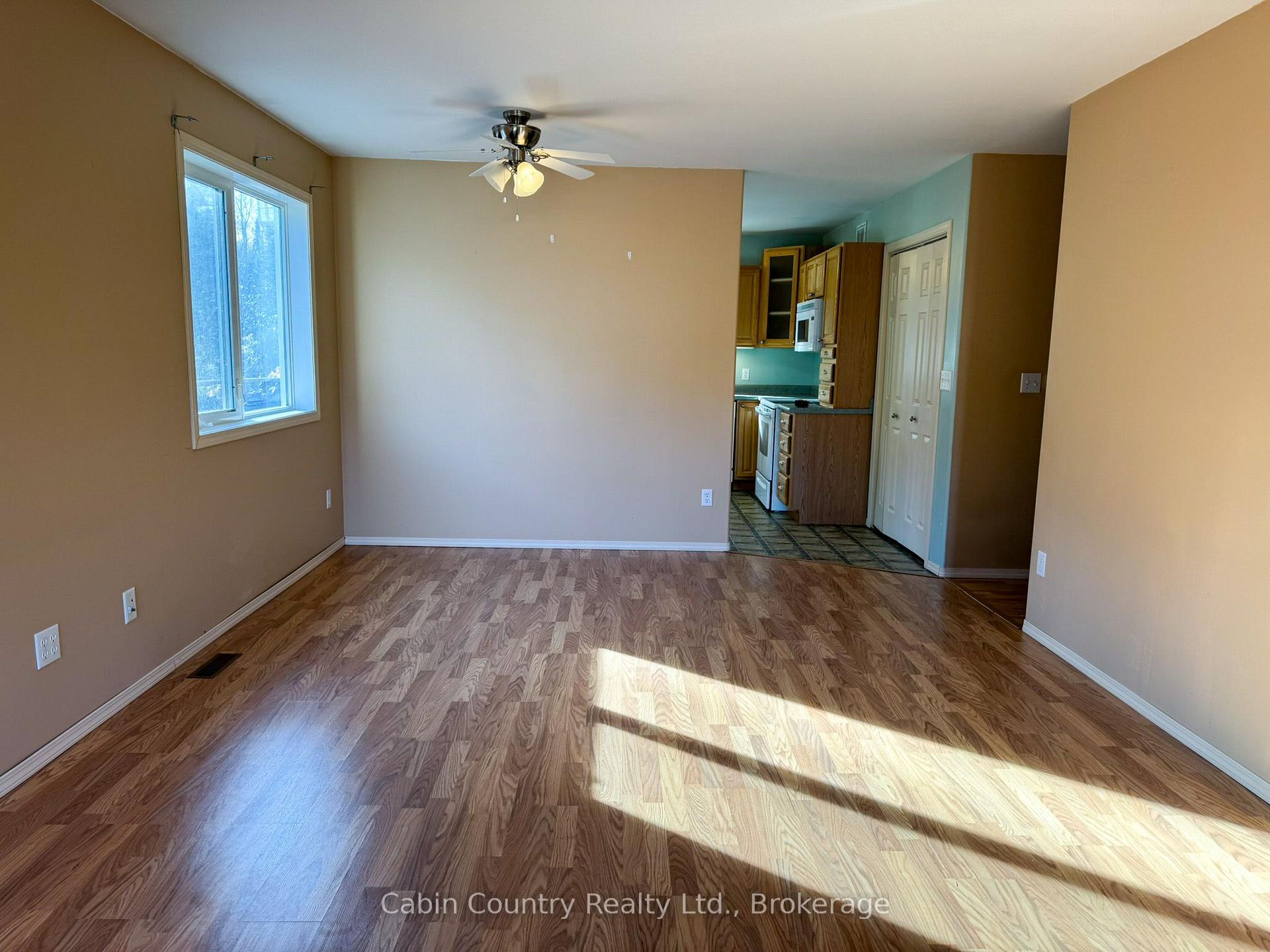 Photo 14 of 420 Mill Street, Kenora, Keewatin — HOMEH