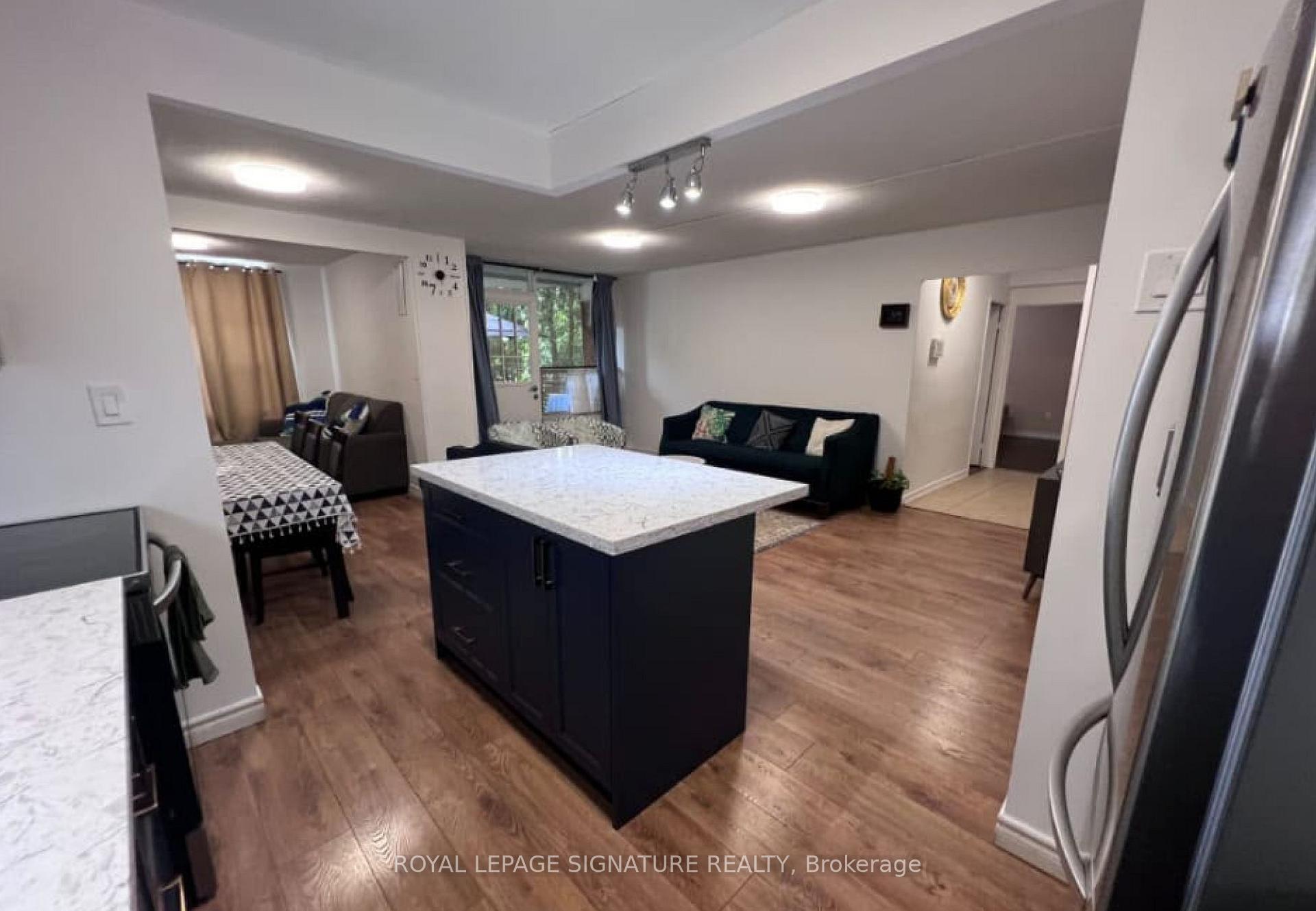 Photo 7 of Unit 105, 5 Shady Golfway, Toronto, Flemingdon Park — HOMEH