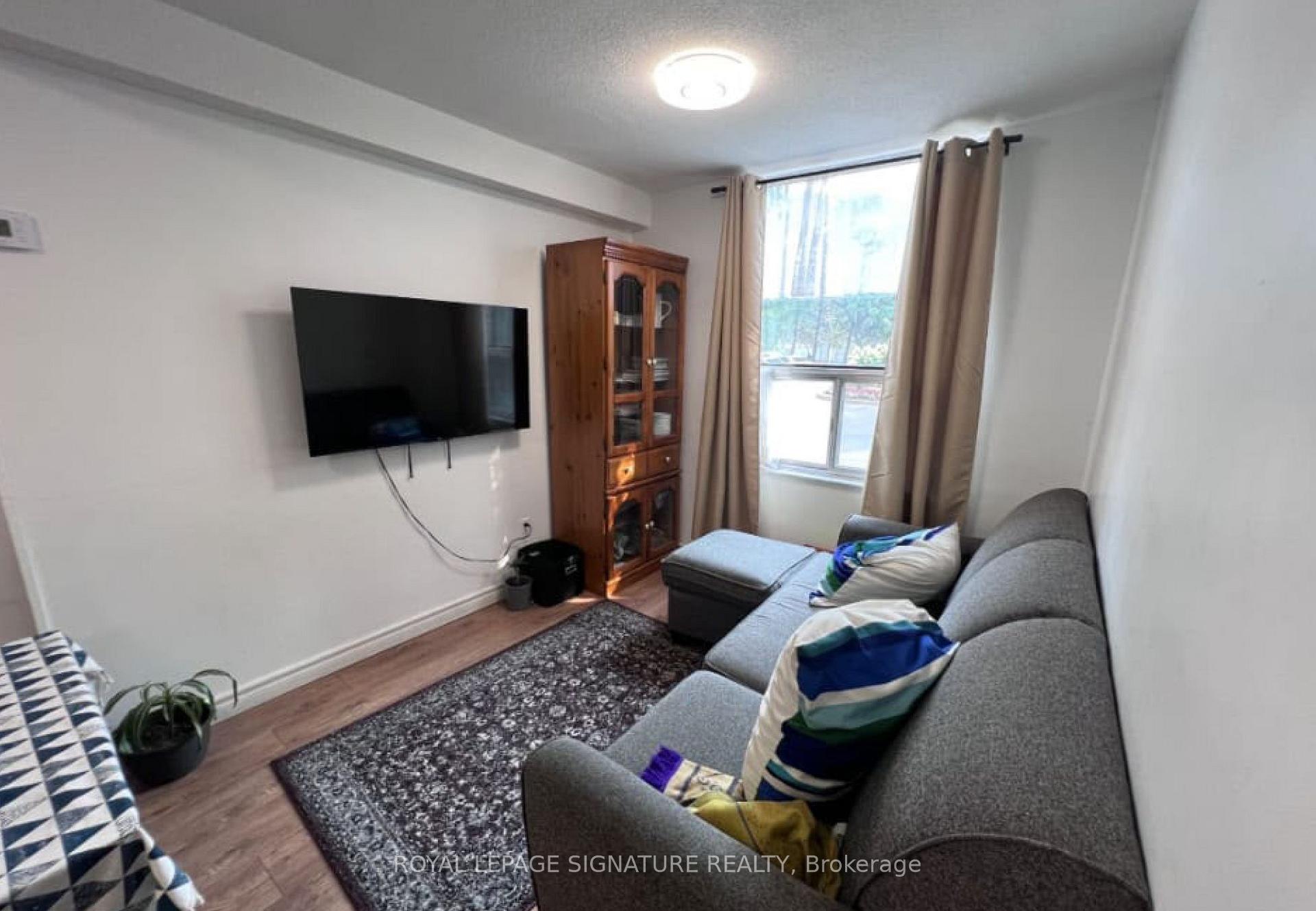 Photo 11 of Unit 105, 5 Shady Golfway, Toronto, Flemingdon Park — HOMEH