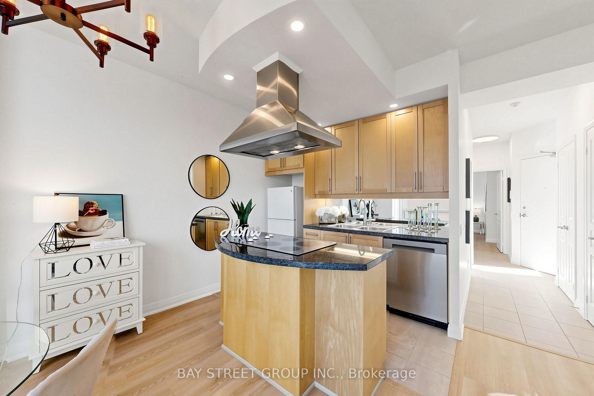 Photo 13 of Unit 1708, 1121 Bay Street, Toronto, Bay Street Corridor — HOMEH