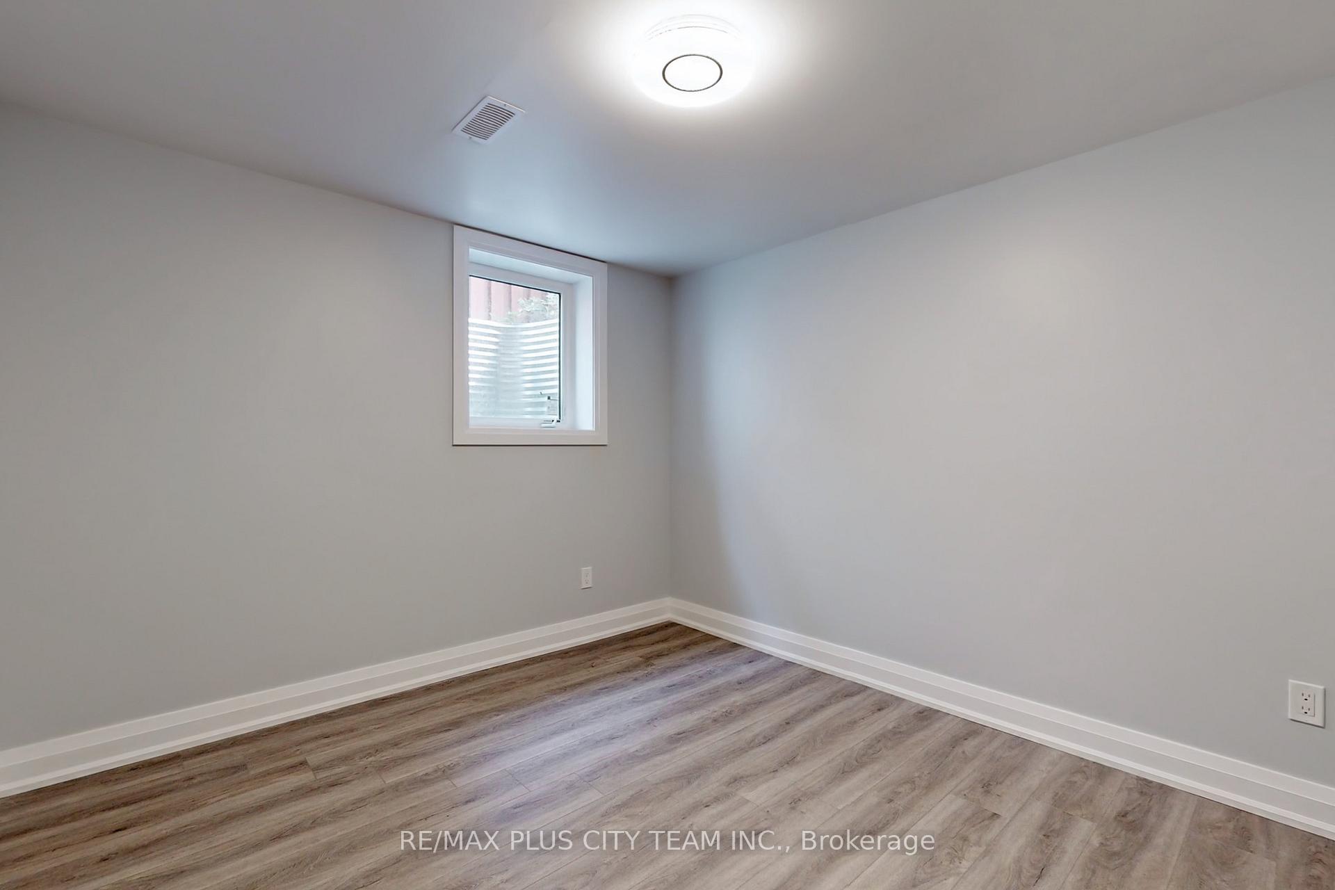 Photo 23 of Unit Bsmt, 31 Leacrest Street, Brampton, Westgate — HOMEH