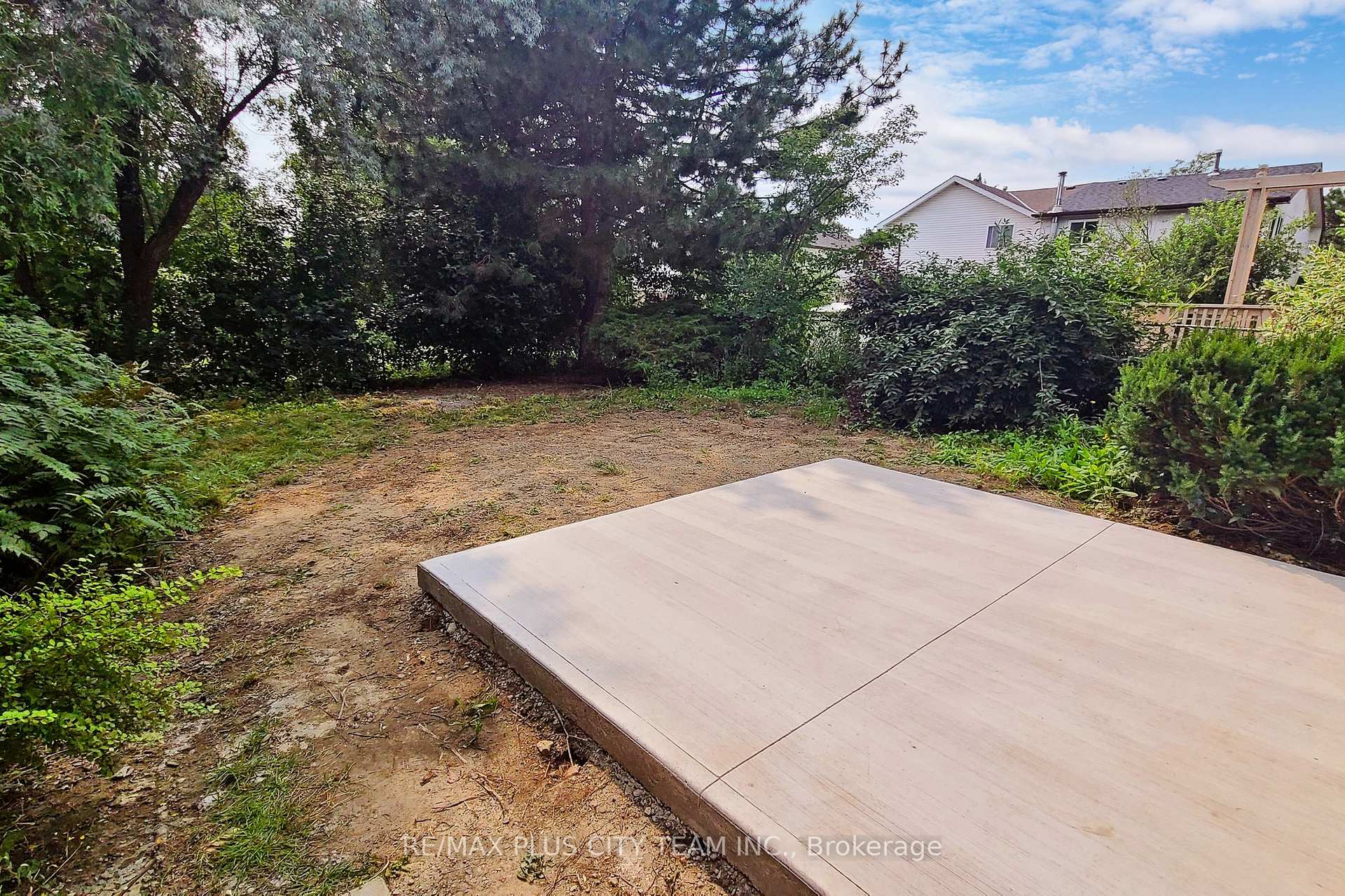 Photo 31 of Unit Bsmt, 31 Leacrest Street, Brampton, Westgate — HOMEH