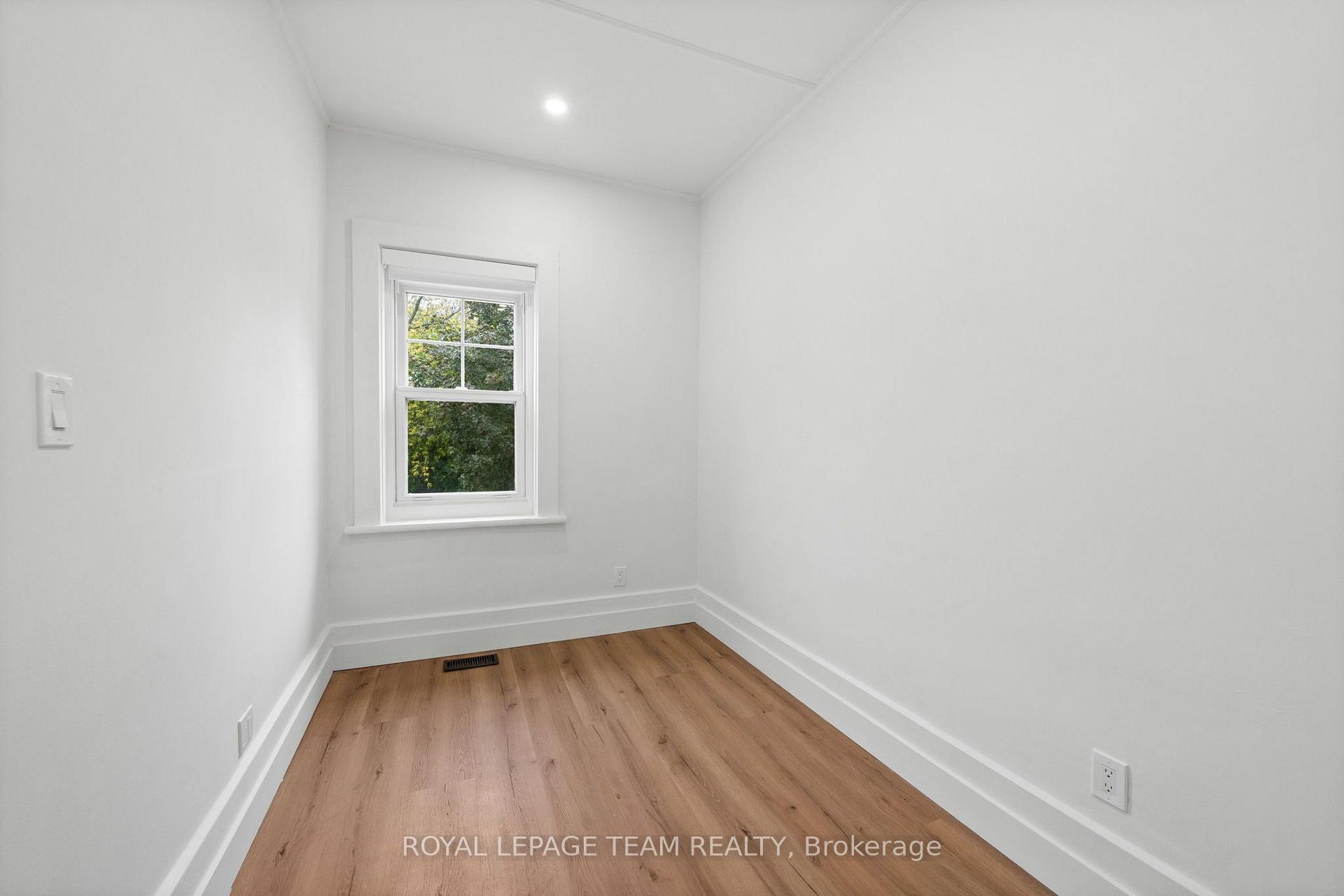 Photo 16 of 5584 Manotick Main Street, Ottawa, Manotick Village & Manotick Estates — HOMEH