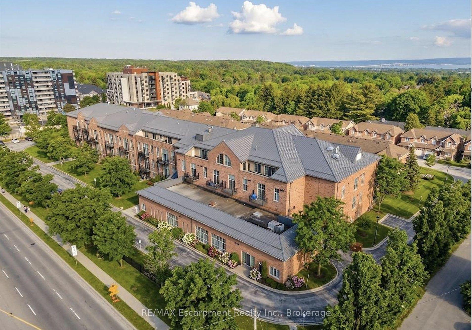 Photo 1 of Unit 322, 262 Dundas Street E, Hamilton, Waterdown — HOMEH