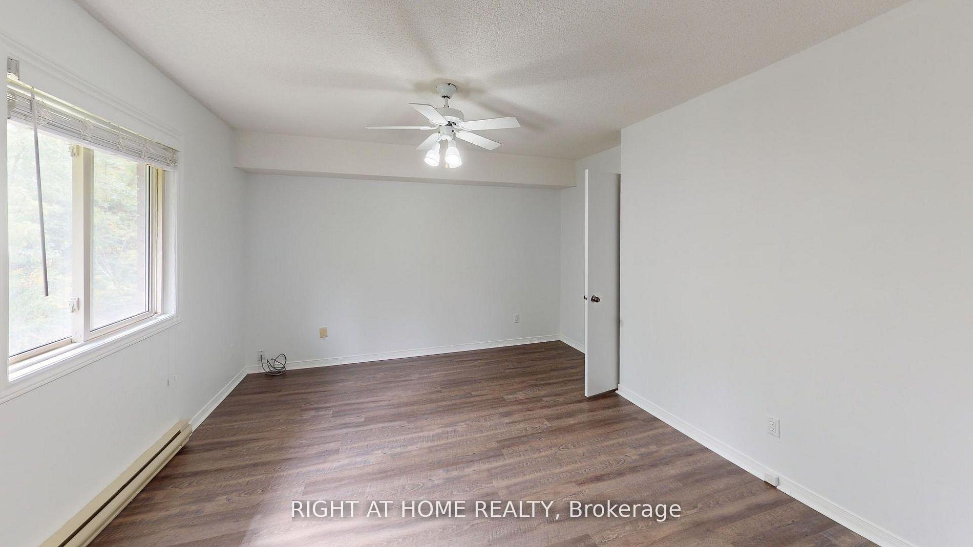 Photo 3 of Unit 304, 25 Meadow Lane, Barrie, Ardagh — HOMEH