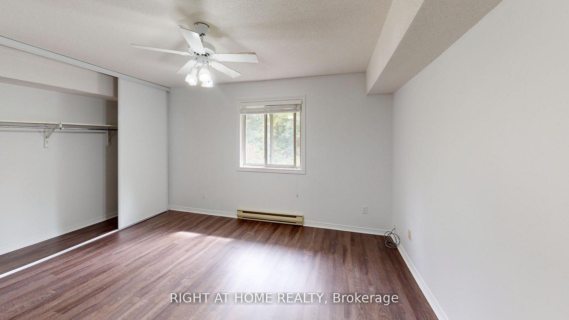 Photo 4 of Unit 304, 25 Meadow Lane, Barrie, Ardagh — HOMEH