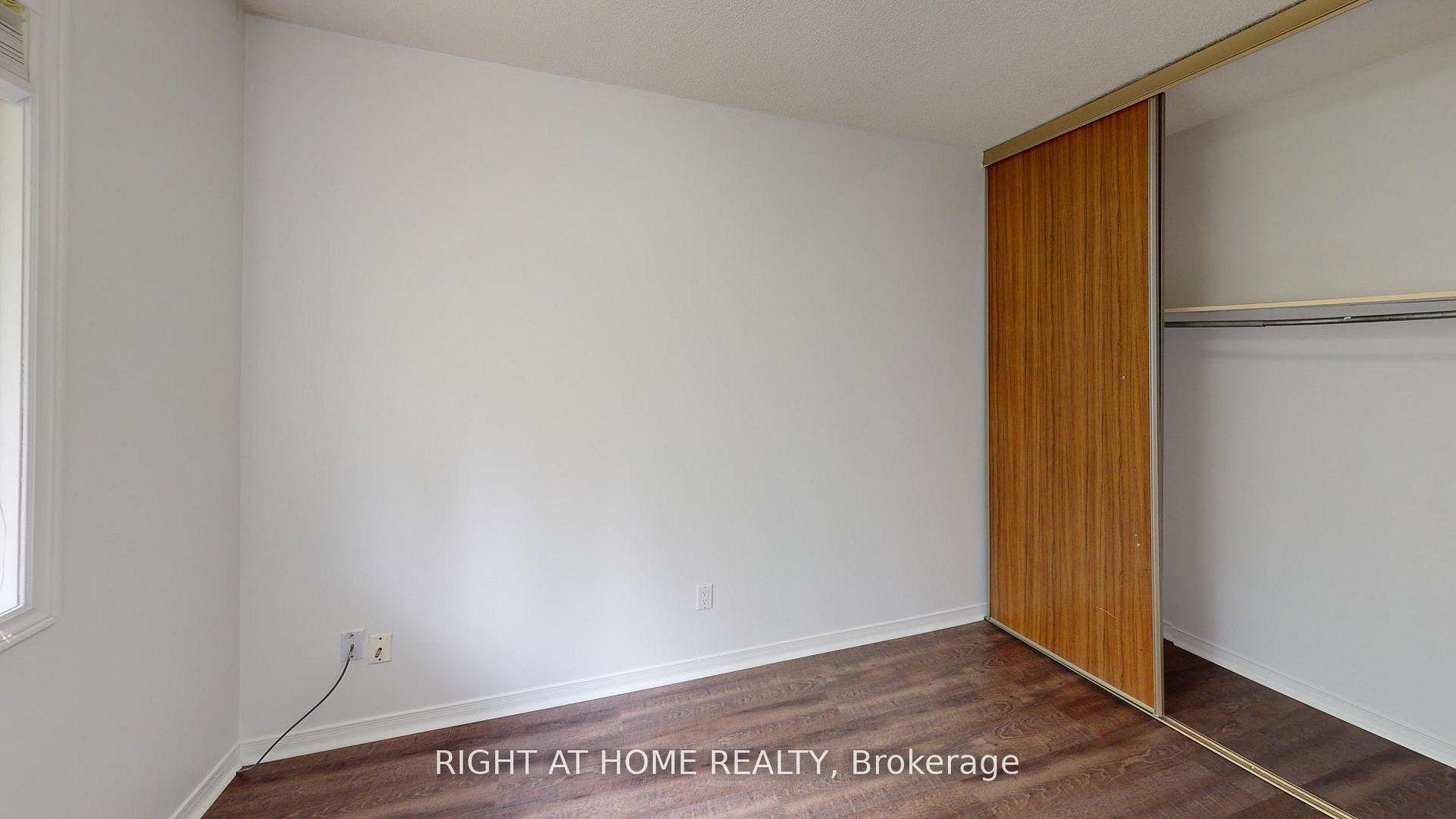 Photo 8 of Unit 304, 25 Meadow Lane, Barrie, Ardagh — HOMEH