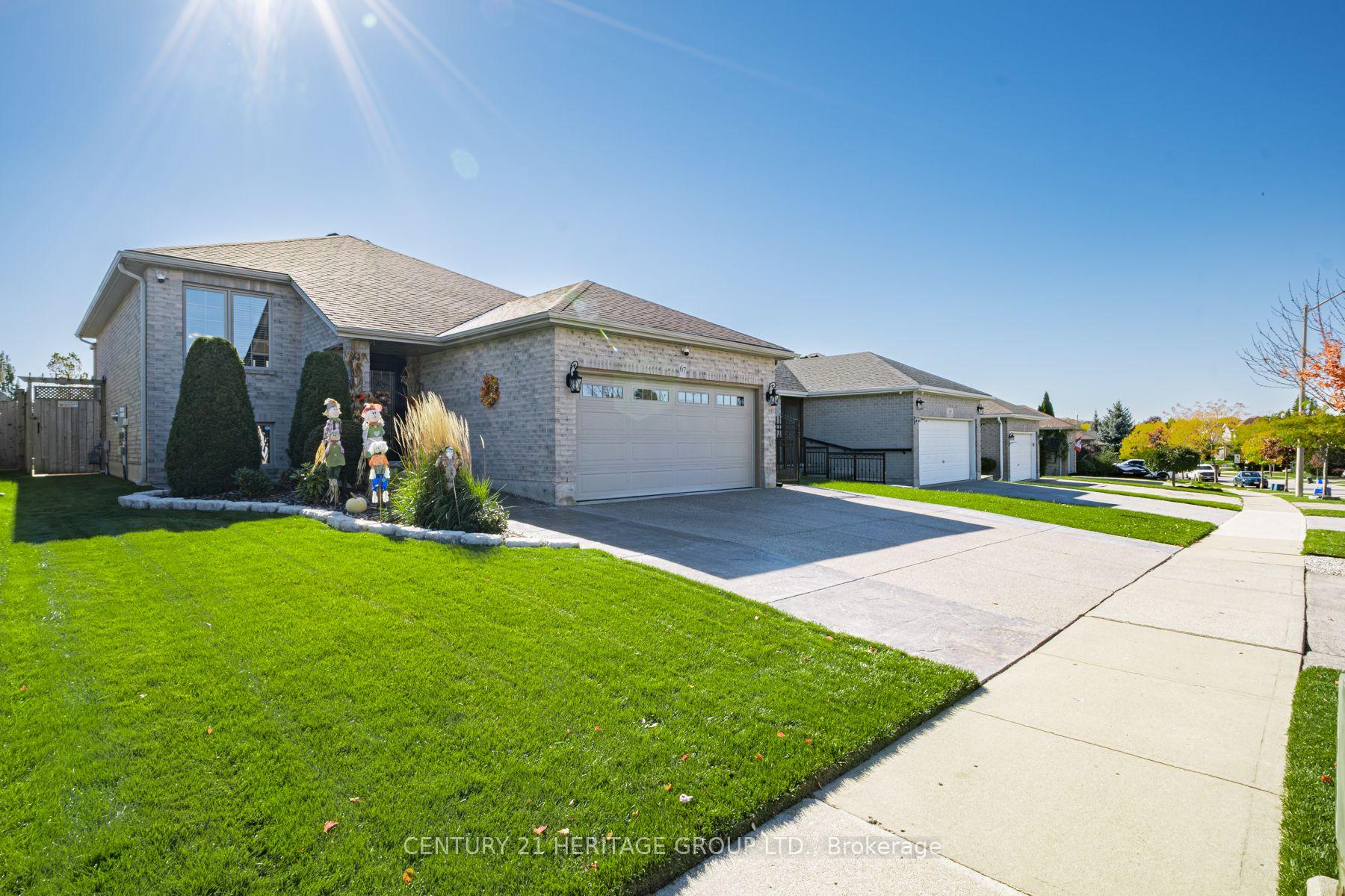 Photo 1 of 67 McGuiness Drive, Brantford, Tutela Heights — HOMEH