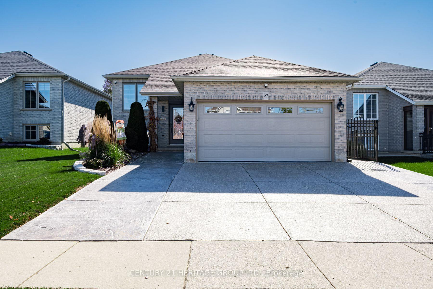 Photo 2 of 67 McGuiness Drive, Brantford, Tutela Heights — HOMEH
