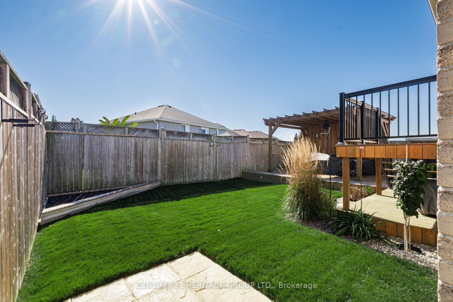 Photo 41 of 67 McGuiness Drive, Brantford, Tutela Heights — HOMEH