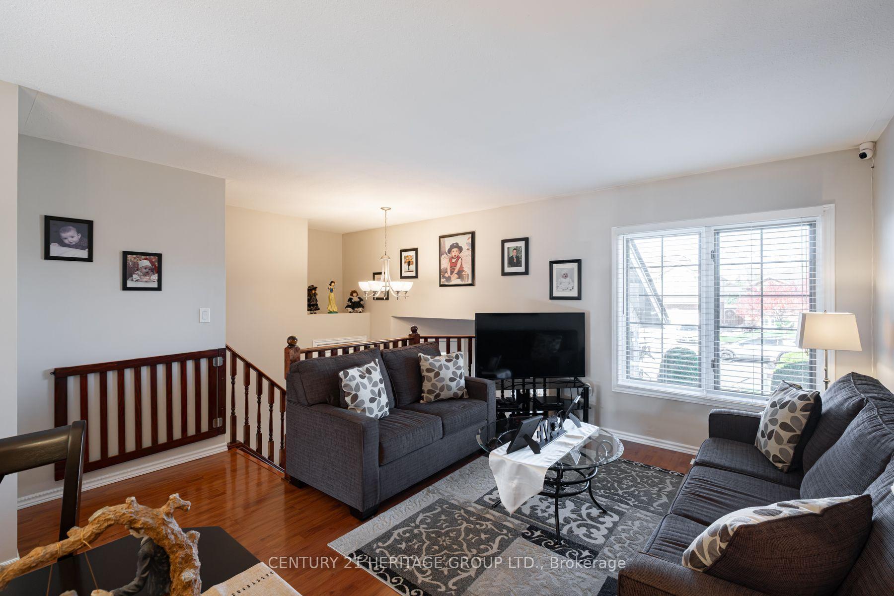Photo 13 of 67 McGuiness Drive, Brantford, Tutela Heights — HOMEH