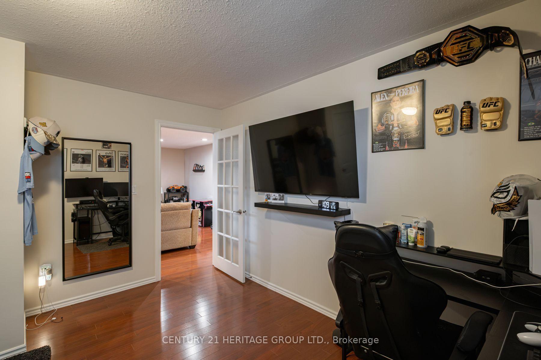Photo 33 of 67 McGuiness Drive, Brantford, Tutela Heights — HOMEH