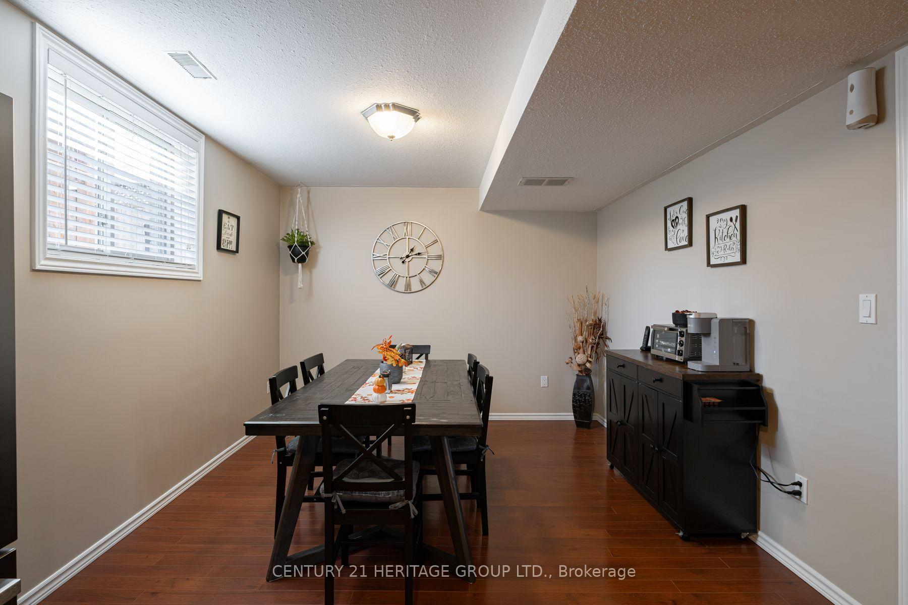 Photo 36 of 67 McGuiness Drive, Brantford, Tutela Heights — HOMEH