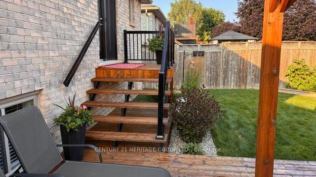 Photo 44 of 67 McGuiness Drive, Brantford, Tutela Heights — HOMEH