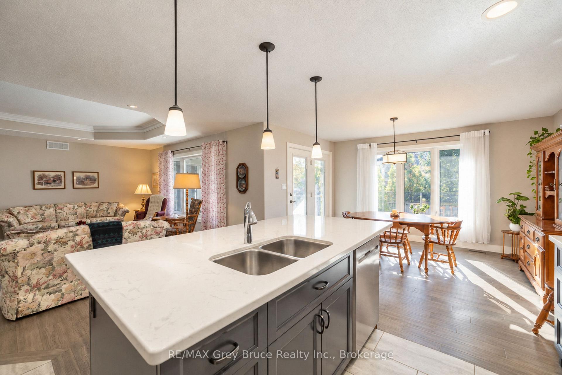 Photo 13 of 397 3rd Street S, Hanover — HOMEH