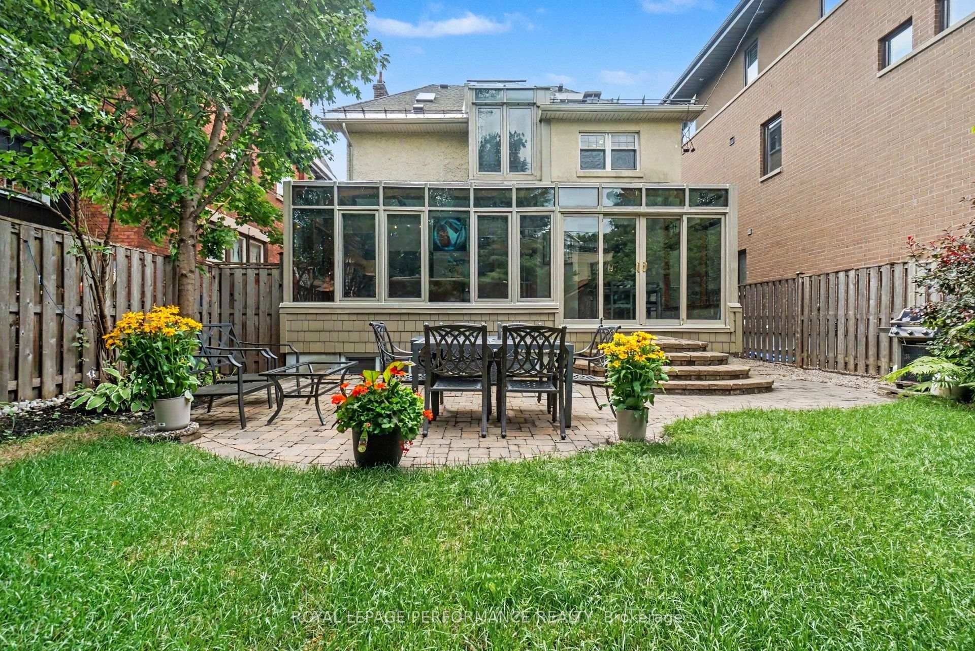 Photo 3 of 171 Powell Avenue, Ottawa, Glebe — HOMEH