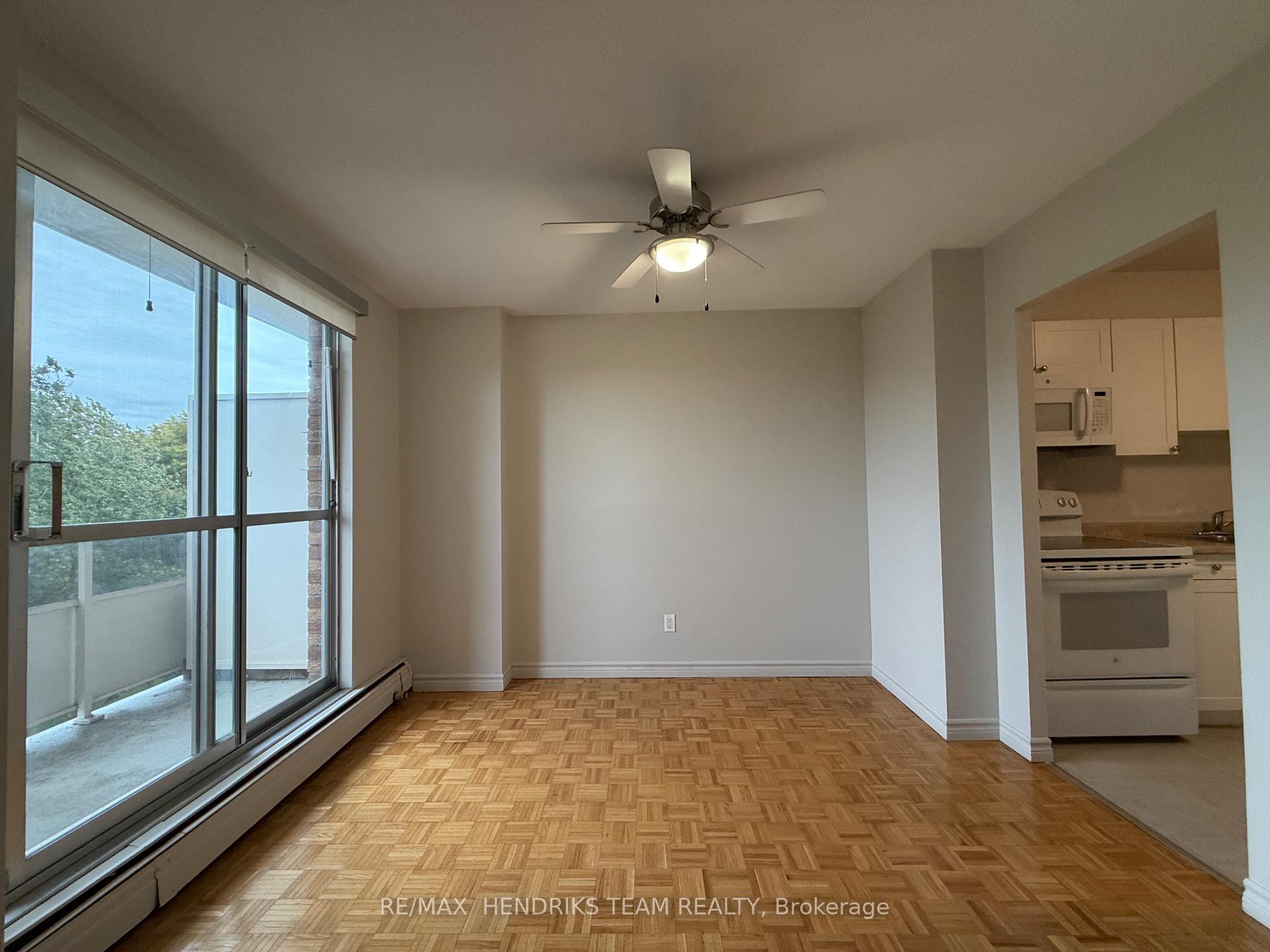Photo 4 of Unit 606, 64 Windward Street, St. Catharines, Carlton/Bunting — HOMEH