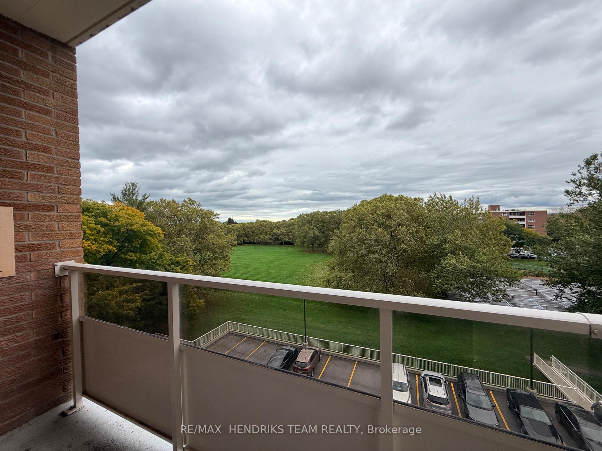 Photo 9 of Unit 606, 64 Windward Street, St. Catharines, Carlton/Bunting — HOMEH