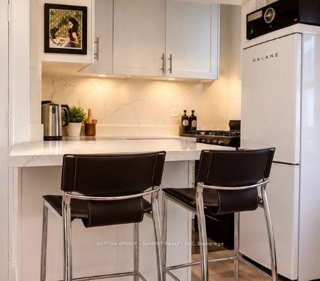 Photo 2 of Unit 203, 98 Vaughan Road, Toronto, Humewood-Cedarvale — HOMEH