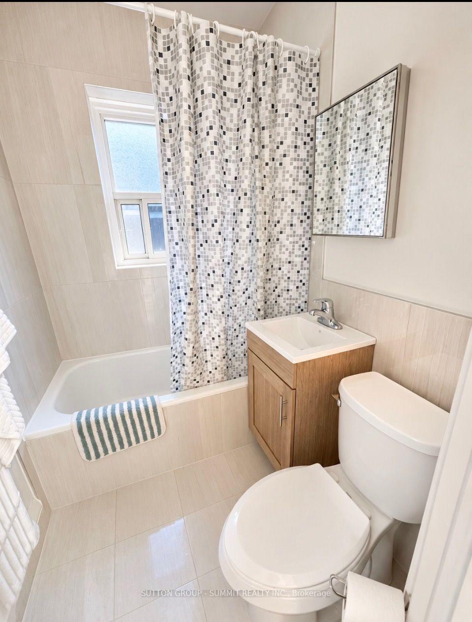 Photo 5 of Unit 203, 98 Vaughan Road, Toronto, Humewood-Cedarvale — HOMEH