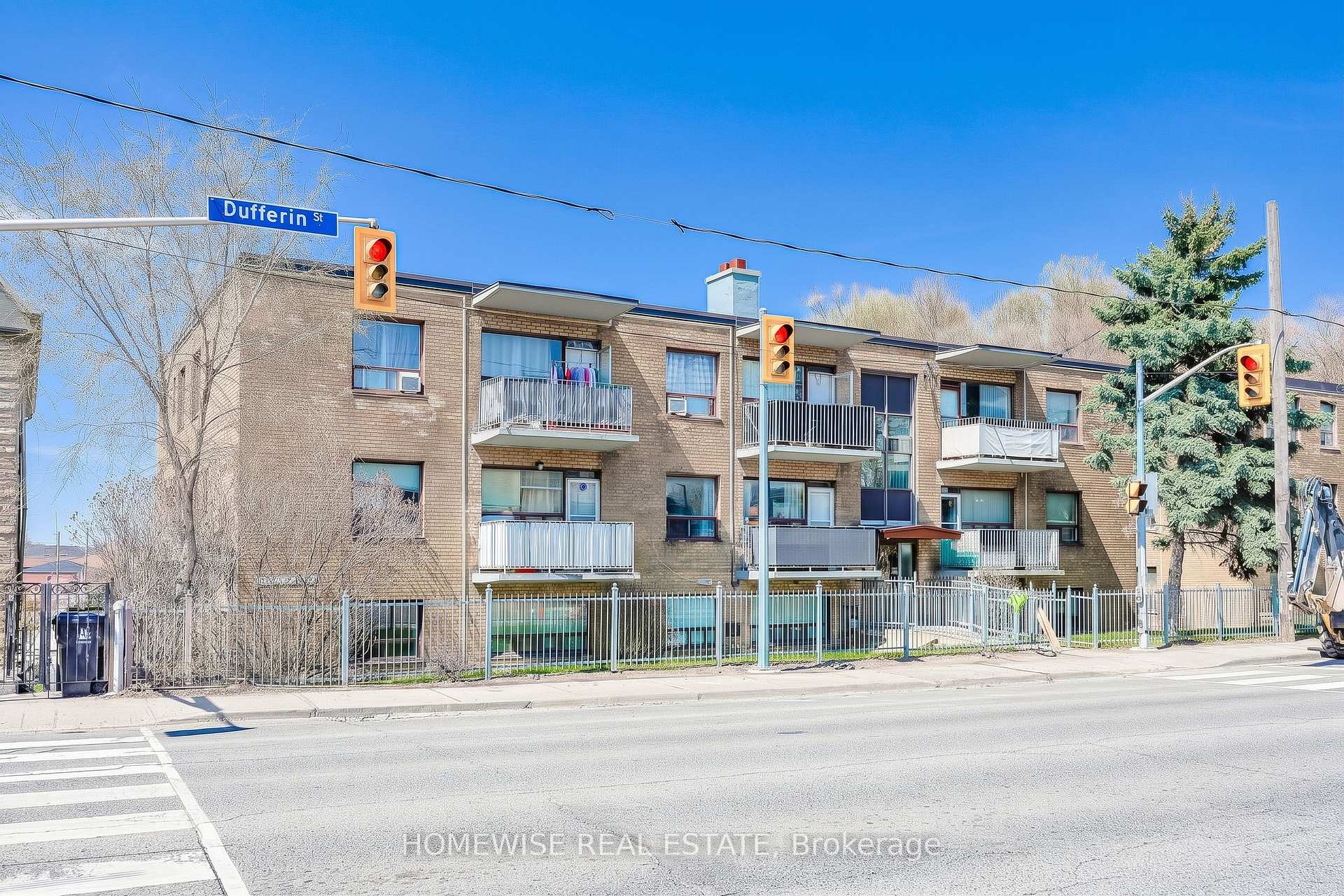 Front of Unit 207, 2204 Dufferin Street