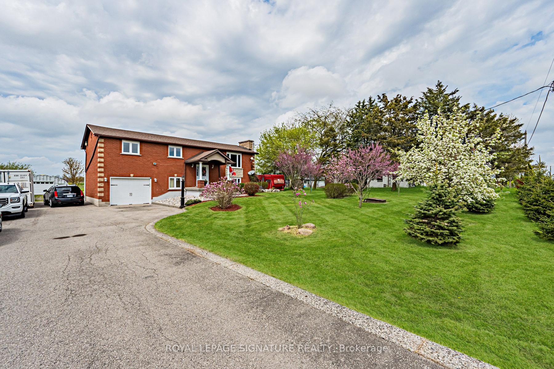 Photo 2 of 781 Concession Road 2, Haldimand — HOMEH