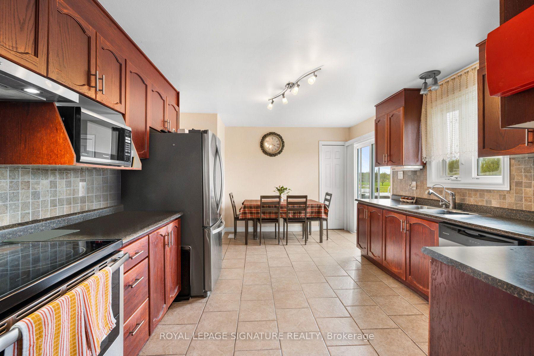 Photo 10 of 781 Concession Road 2, Haldimand — HOMEH
