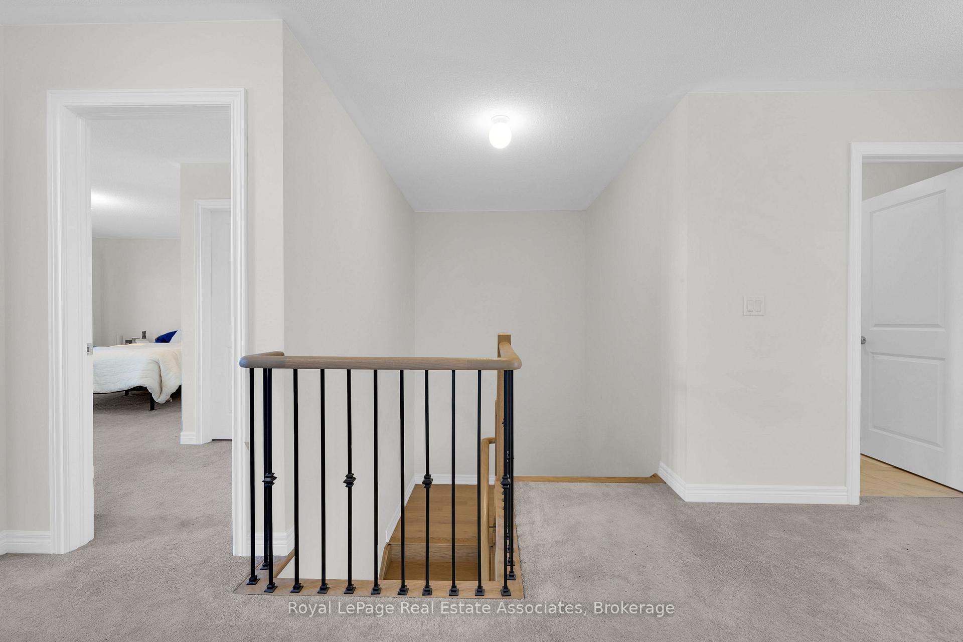 Photo 25 of 1418 Davis Loop, Innisfil, Lefroy — HOMEH
