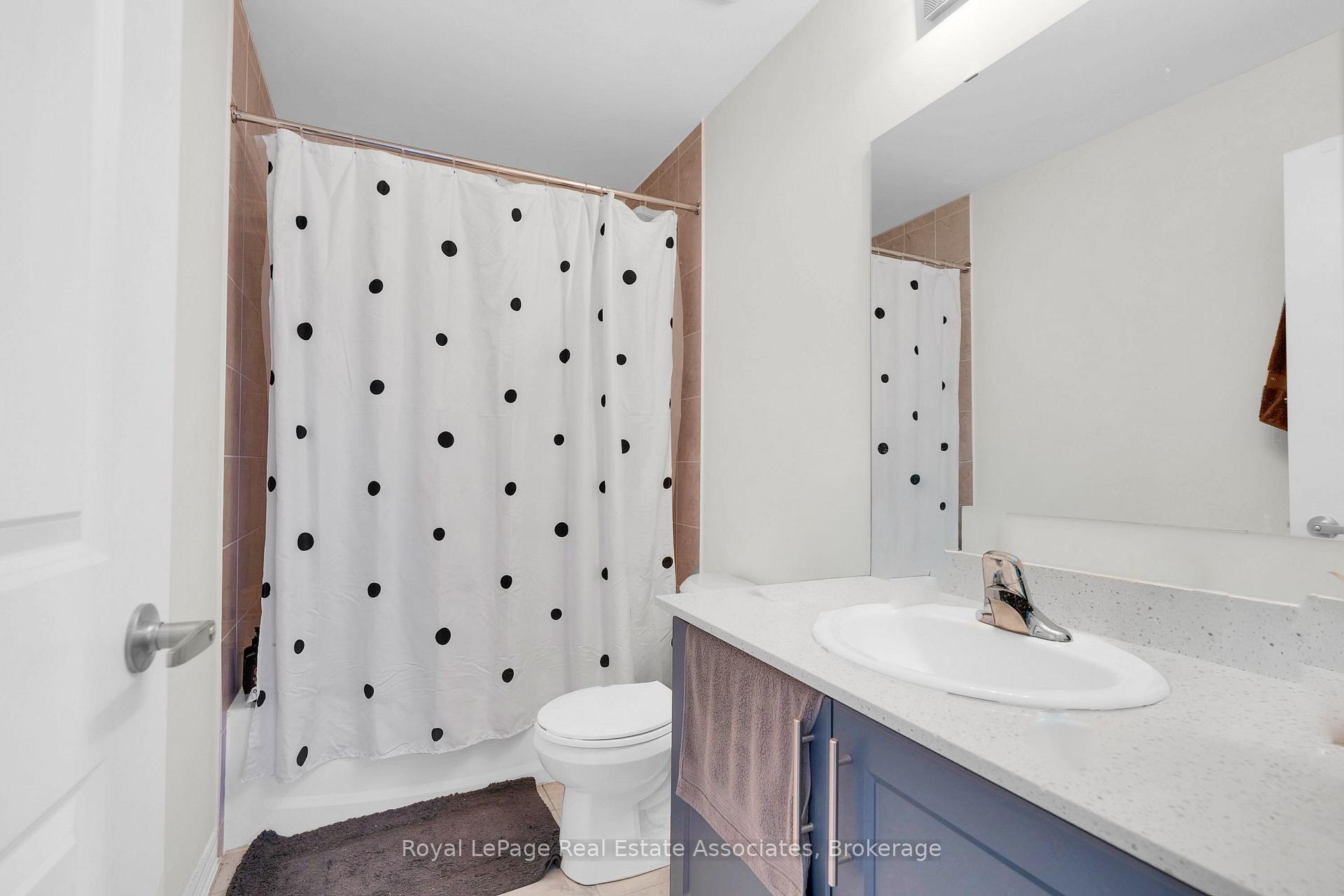 Photo 34 of 1418 Davis Loop, Innisfil, Lefroy — HOMEH