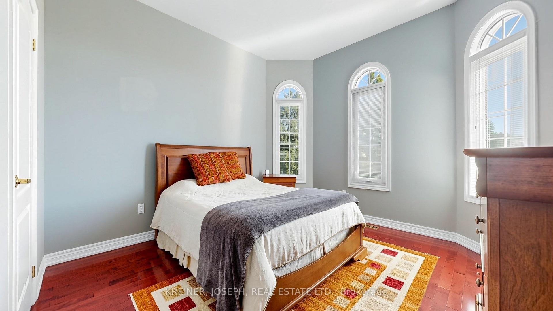 Photo 33 of 102 Mojave Crescent, Richmond Hill, Westbrook — HOMEH