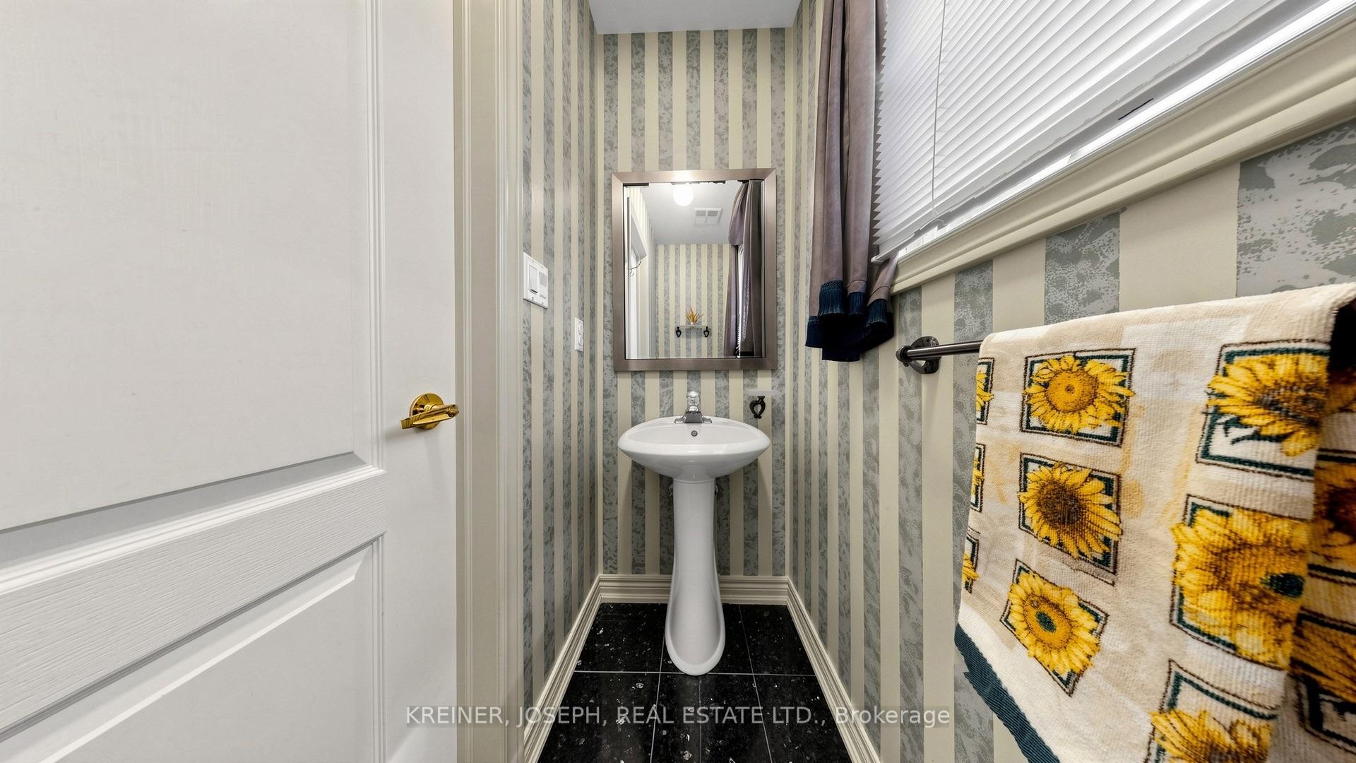 Photo 40 of 102 Mojave Crescent, Richmond Hill, Westbrook — HOMEH
