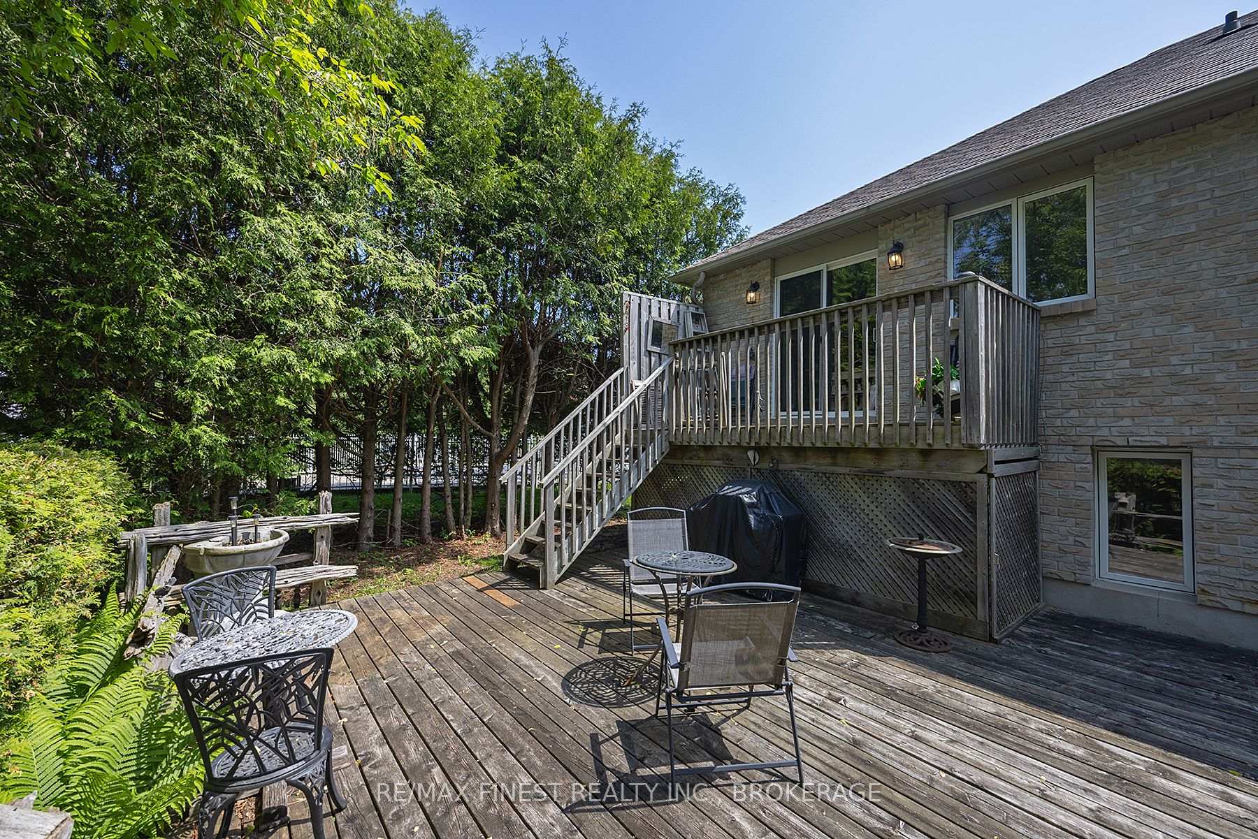 Photo 10 of 941 Malvern Terrace, Kingston, North of Taylor-Kidd Blvd — HOMEH