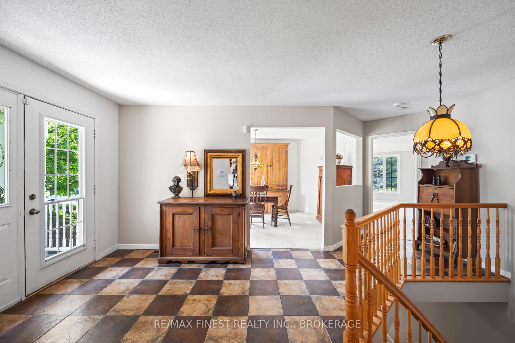 Photo 13 of 941 Malvern Terrace, Kingston, North of Taylor-Kidd Blvd — HOMEH