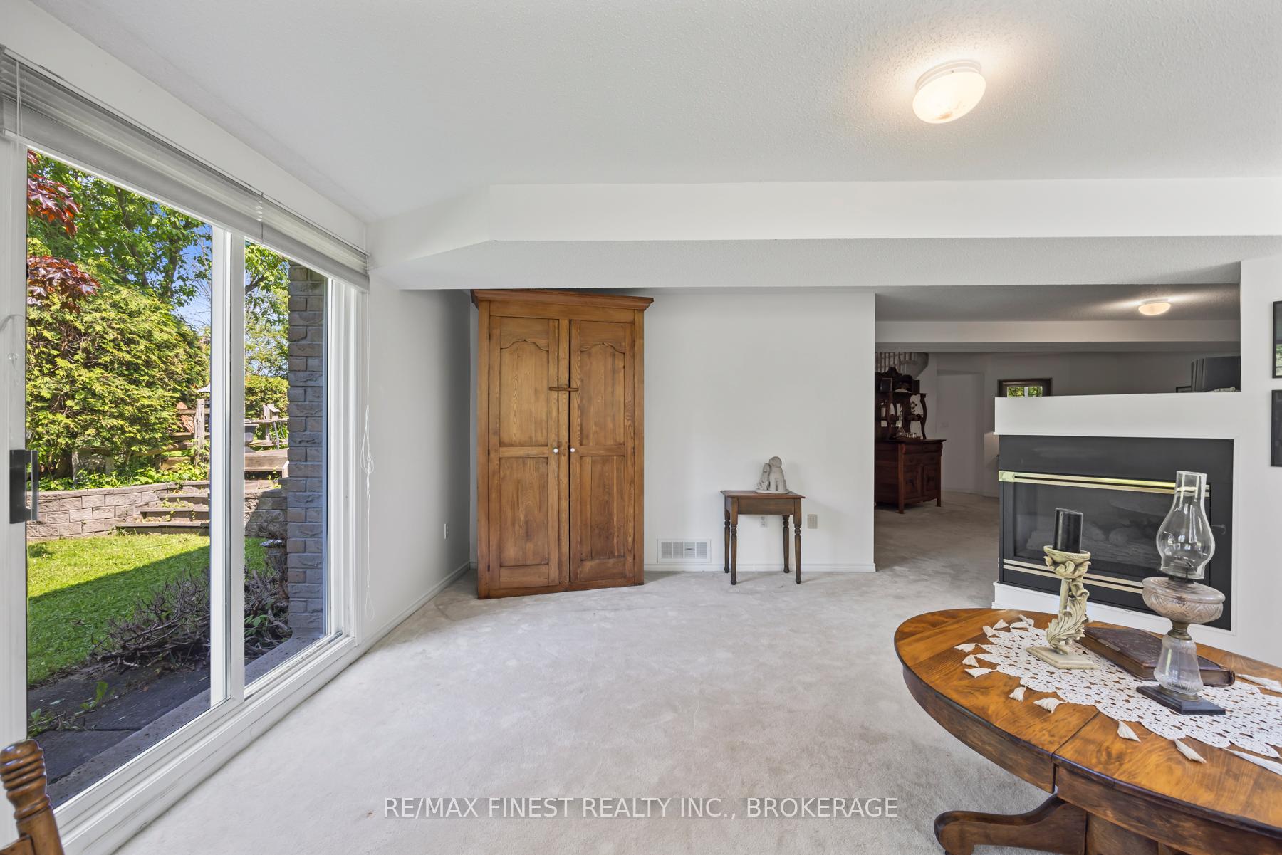Photo 37 of 941 Malvern Terrace, Kingston, North of Taylor-Kidd Blvd — HOMEH