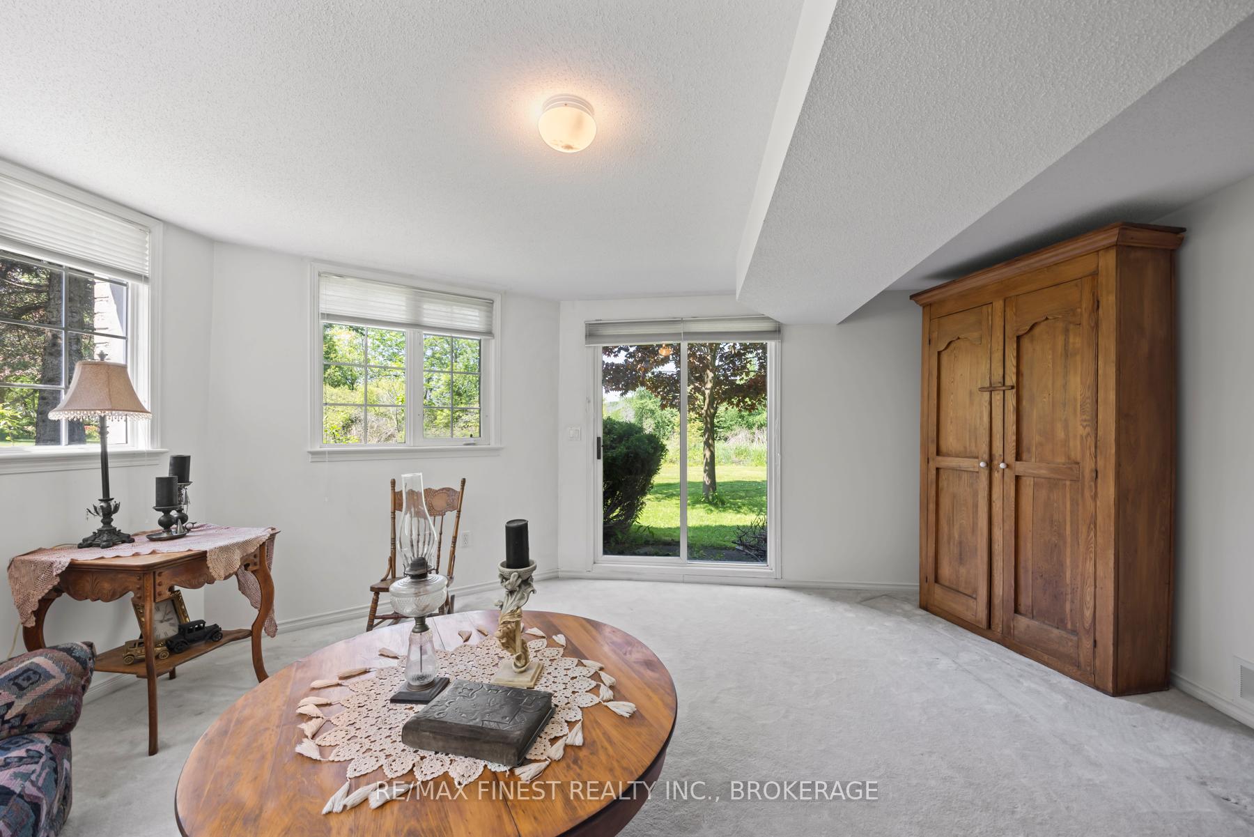 Photo 38 of 941 Malvern Terrace, Kingston, North of Taylor-Kidd Blvd — HOMEH