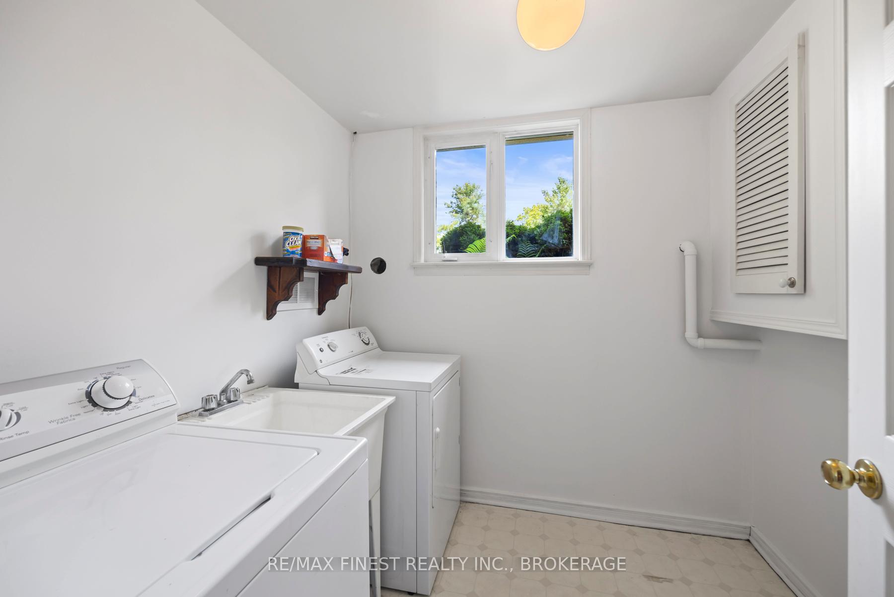 Photo 44 of 941 Malvern Terrace, Kingston, North of Taylor-Kidd Blvd — HOMEH