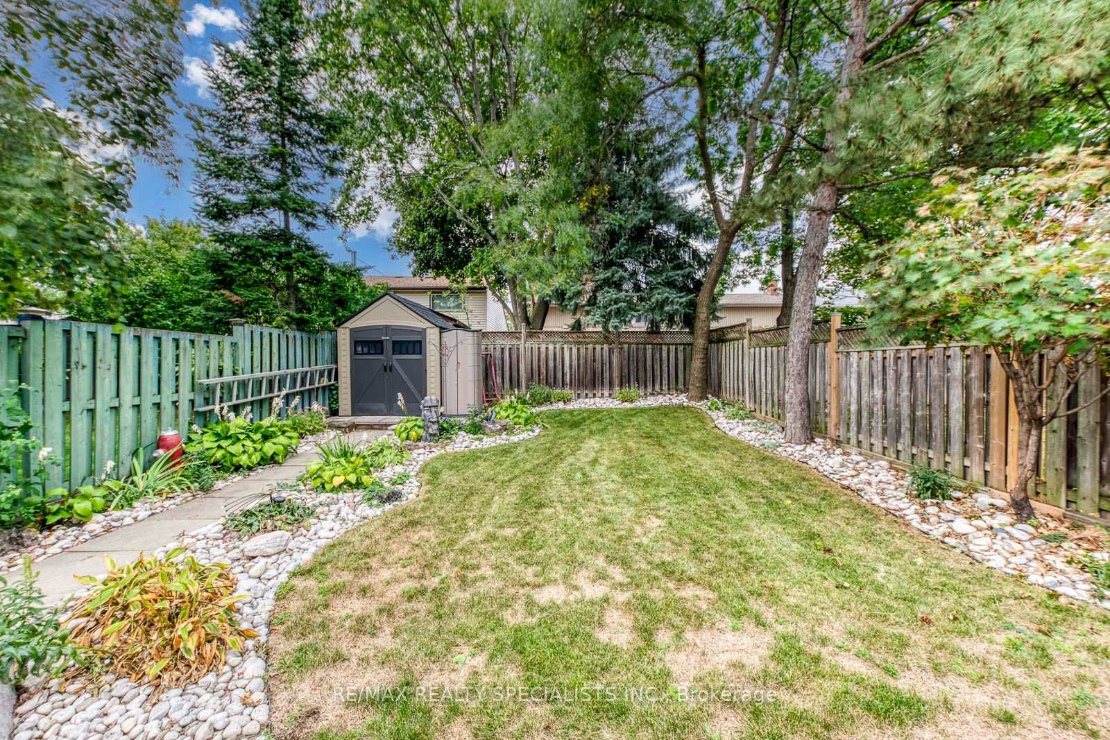 Photo 36 of 4089 Barbican Drive, Mississauga, Erin Mills — HOMEH